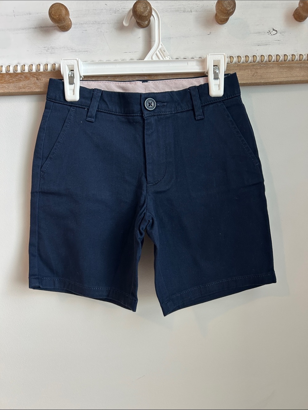 NWOT. GAP girls size 10 (slim) Navy Flat-Front Chino Shorts